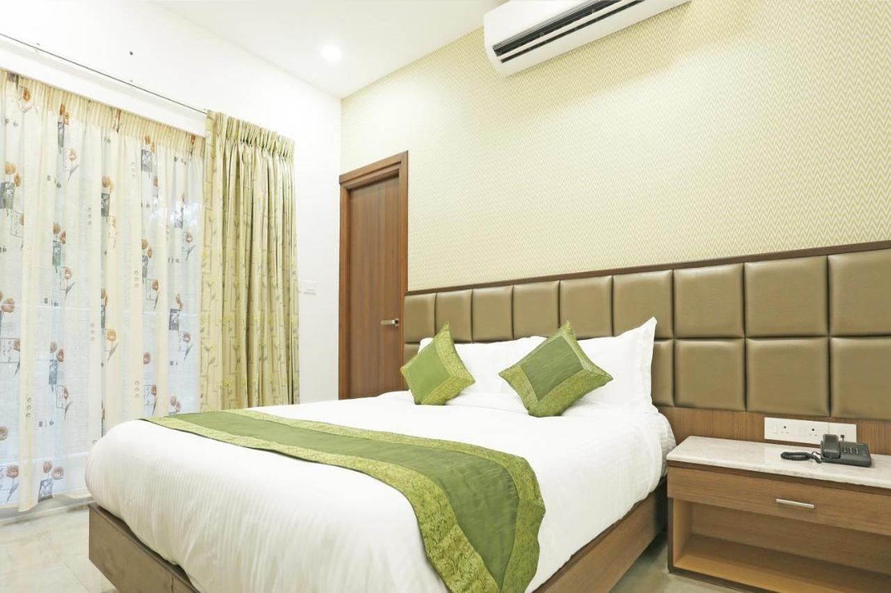 Hotel Treebo Pechis Castle Chennai Esterno foto