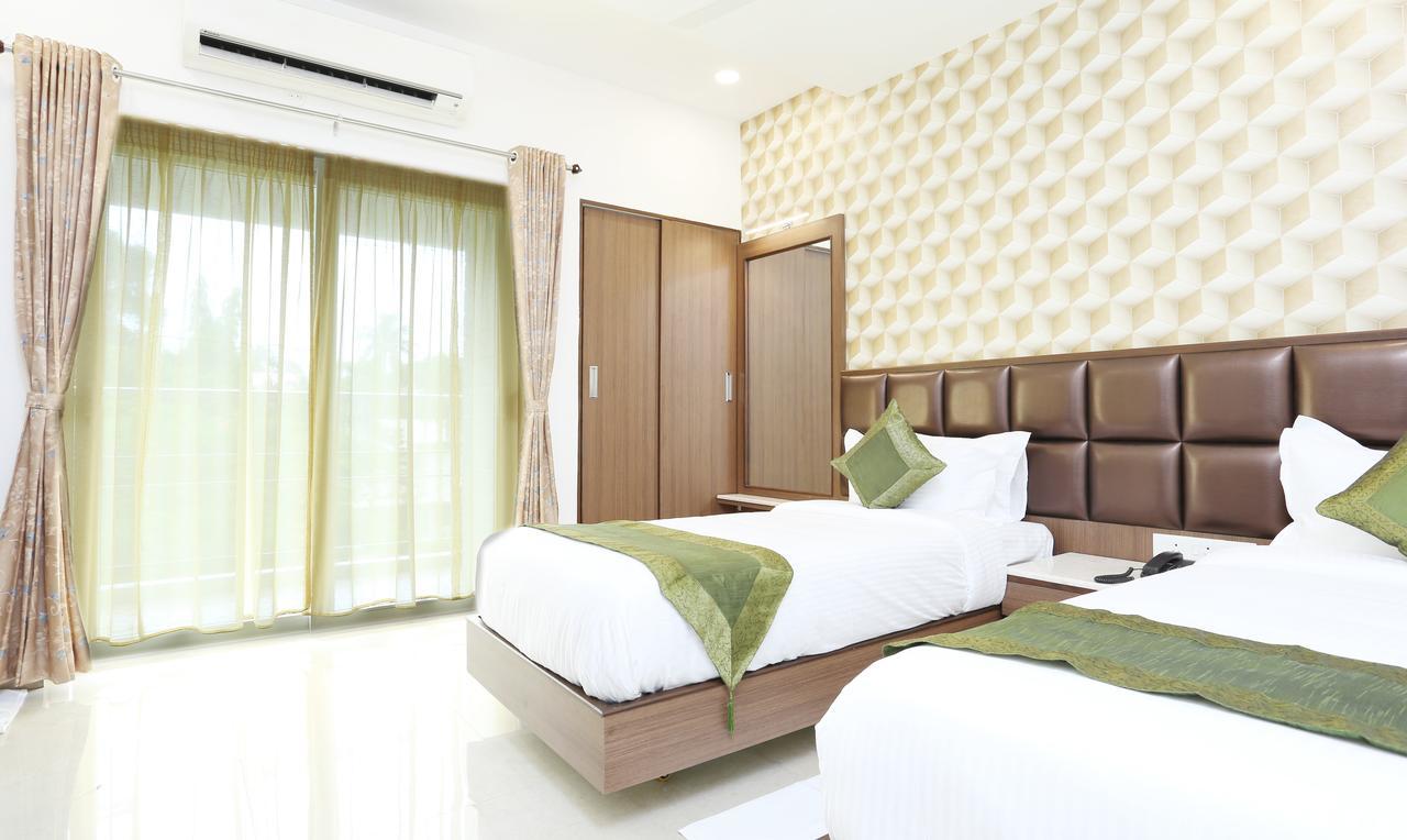Hotel Treebo Pechis Castle Chennai Esterno foto
